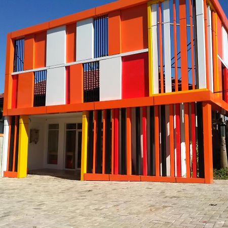 Djo Front One Inn Bengkulu Exteriér fotografie