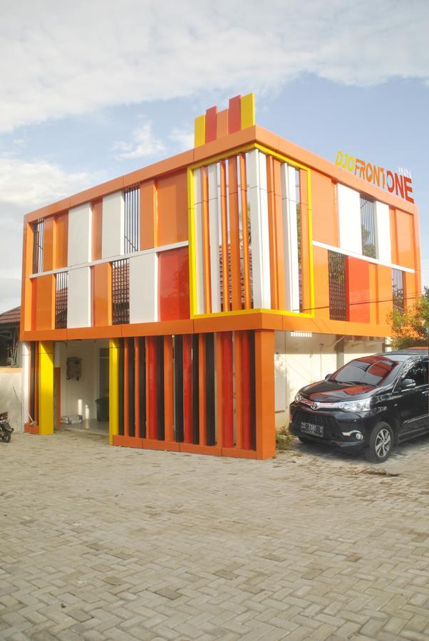 Djo Front One Inn Bengkulu Exteriér fotografie
