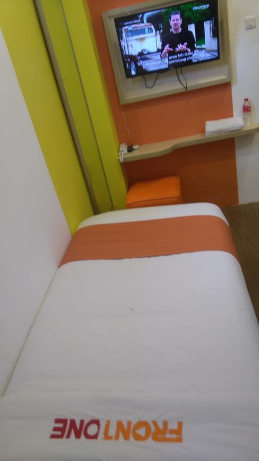 Djo Front One Inn Bengkulu Exteriér fotografie